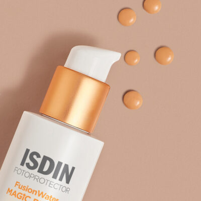 isdin fusionwater magic color